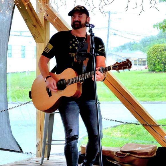 BUGGS ISLAND BREWING / Chaz Knapp
